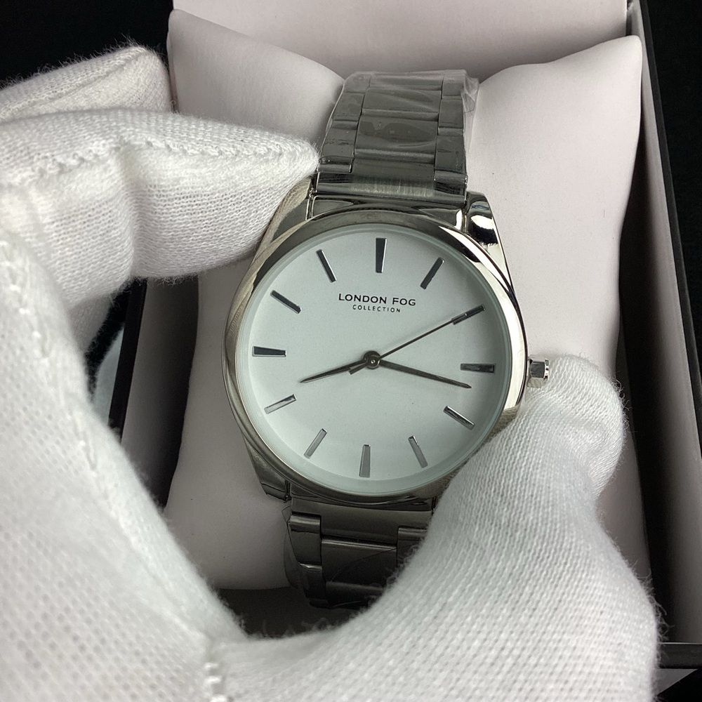London Fog Women's 32mm Sussex Silver Link Bracelet Watch $395 (LF014)